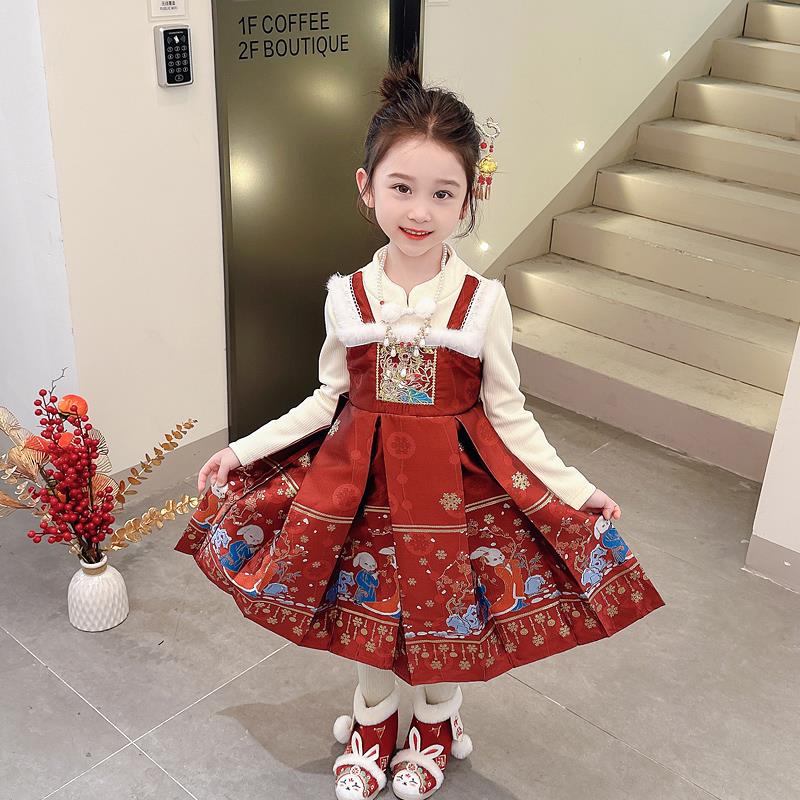 女童刺绣加绒马面裙秋冬装2023新款洋气古装假两件拜年服