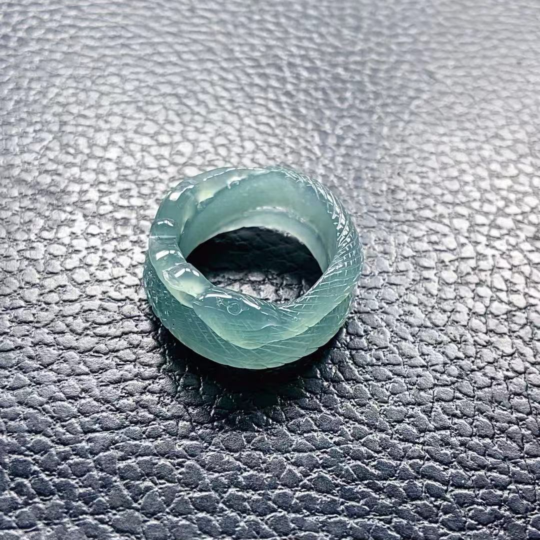 天然A货翡翠盘蛇戒指多样性发货发其一