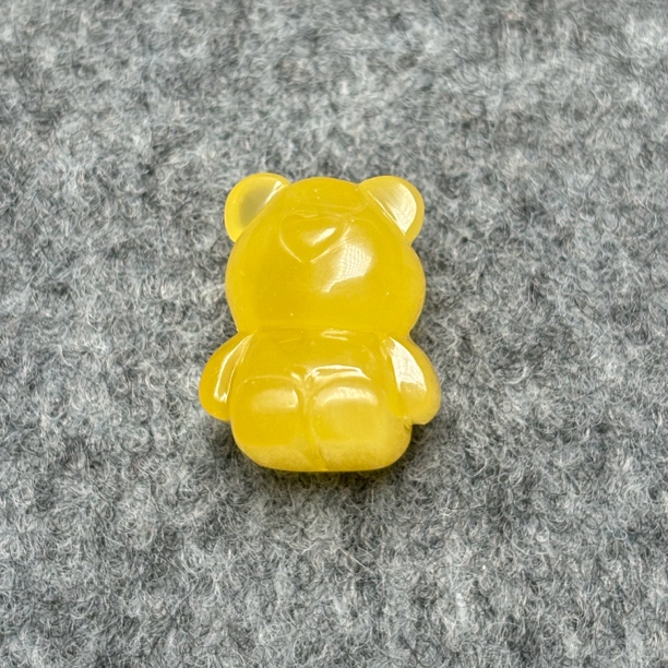 全品无瑕疵蜜蜡小熊吊坠