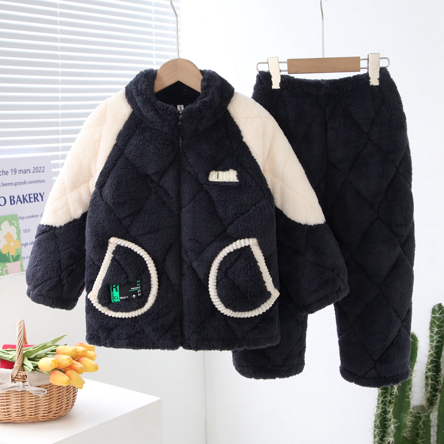 儿童加厚睡衣冬季三层中大童加绒拉链套装男孩时尚保暖夹棉家居服