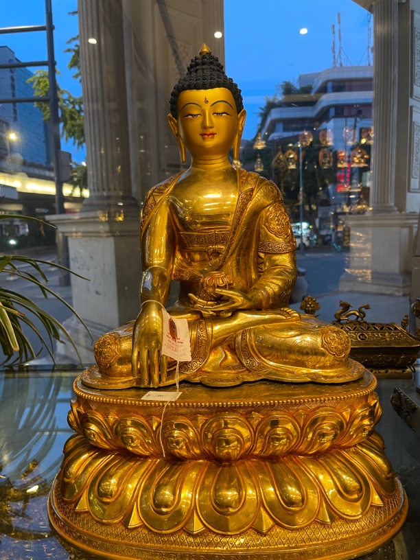 释迦牟尼50公分尼泊尔紫铜鎏金手工