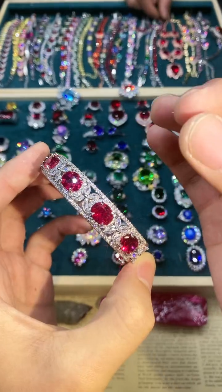 【闪购商品】红宝石手镯银S925镶嵌21