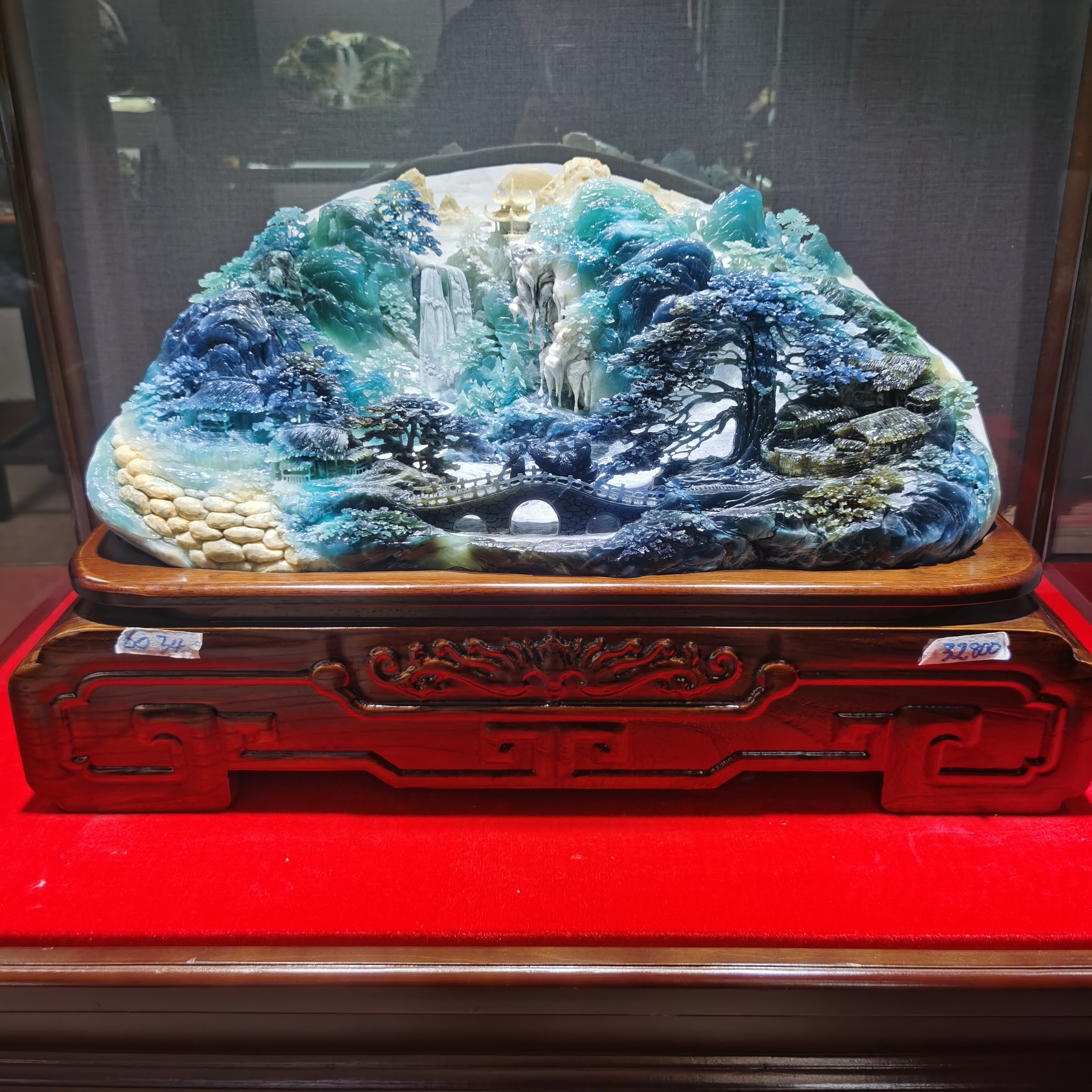 天然玉石摆件，手工雕刻