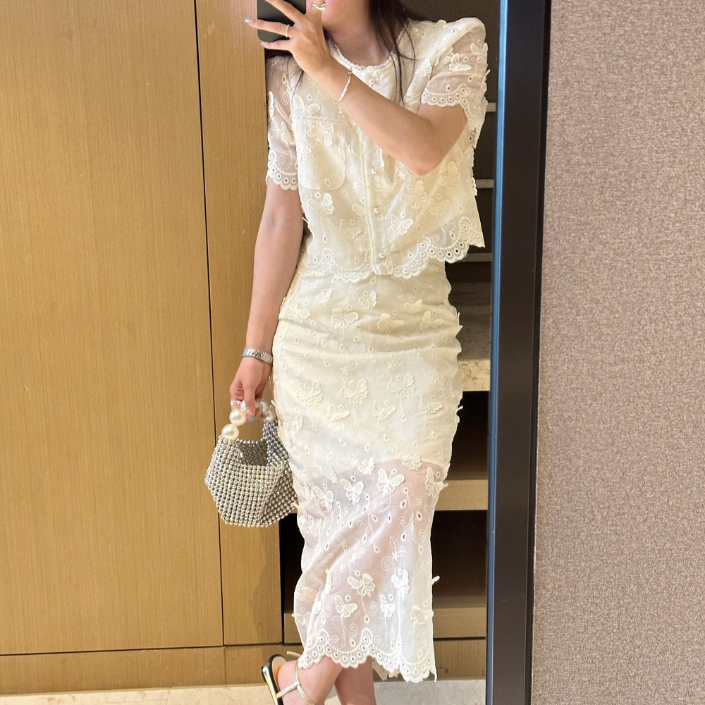 【BayaLi】气场全开～新品高奢版重工蝴蝶蕾丝套装