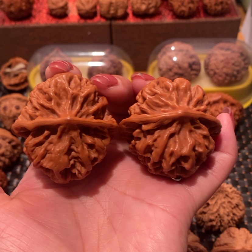 【闪购商品】文玩核桃吊坠昆