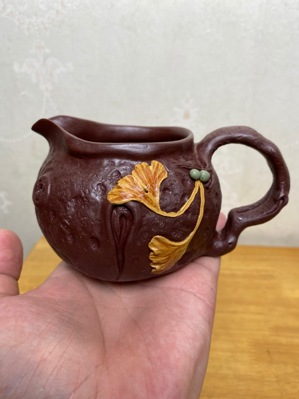 宜兴紫砂茶具 原矿紫砂全手工制作树桩银杏公道杯。容量300毫升