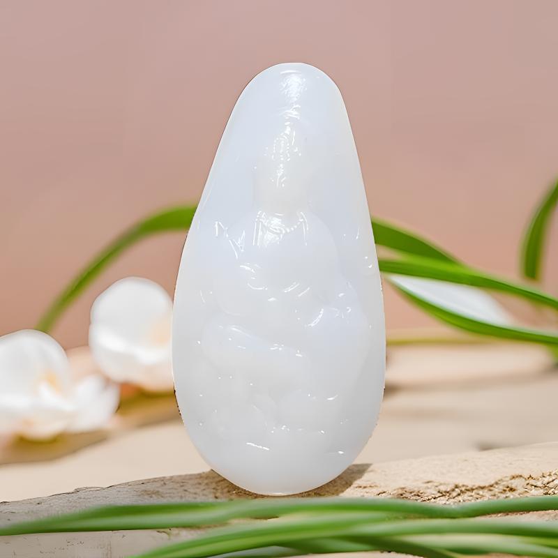 新疆和田玉观音挂件