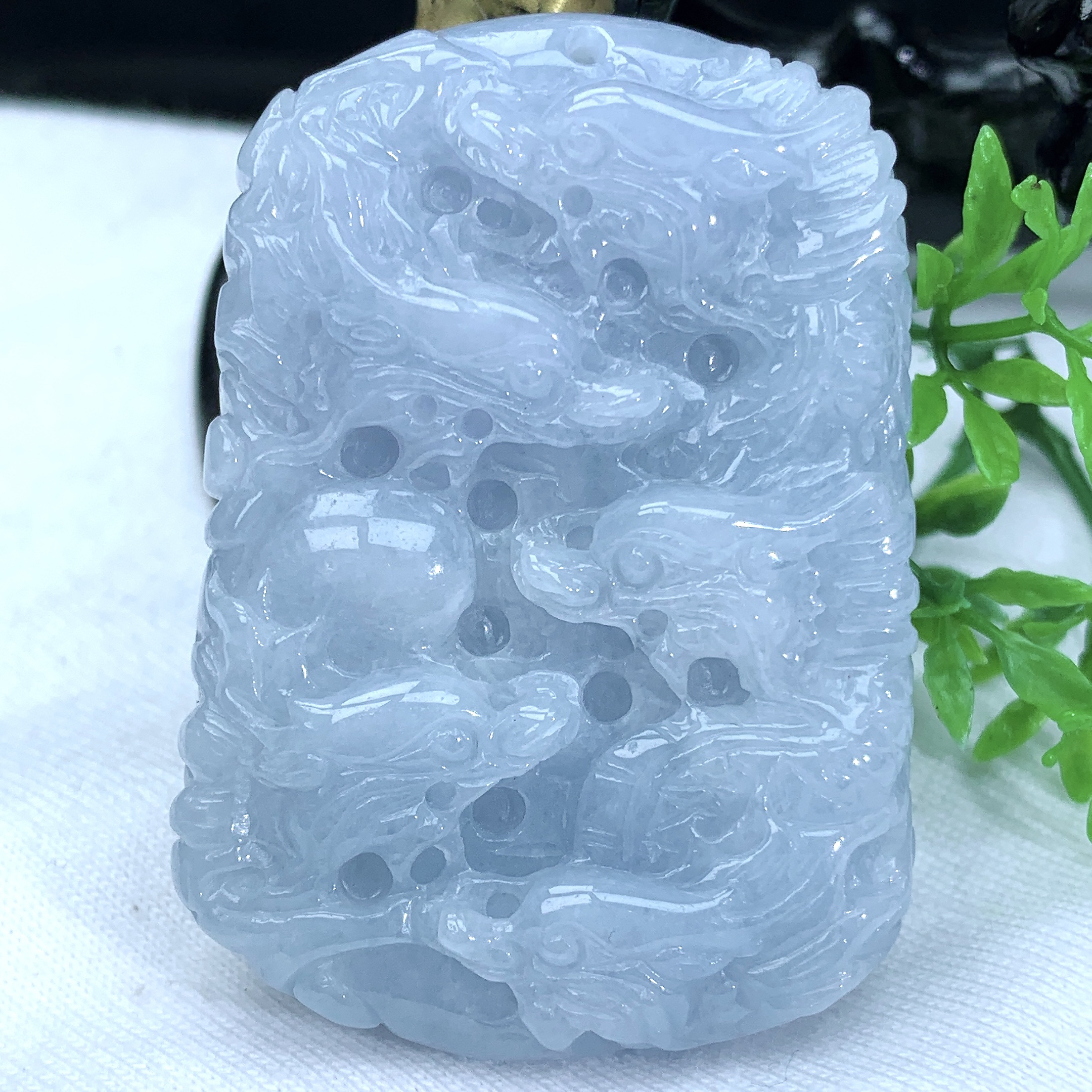 天然缅甸翡翠A货紫罗兰九龙至尊龙牌吊坠挂件玉牌