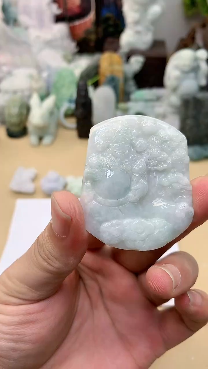 【闪购商品】翡翠颈饰未镶嵌翡翠