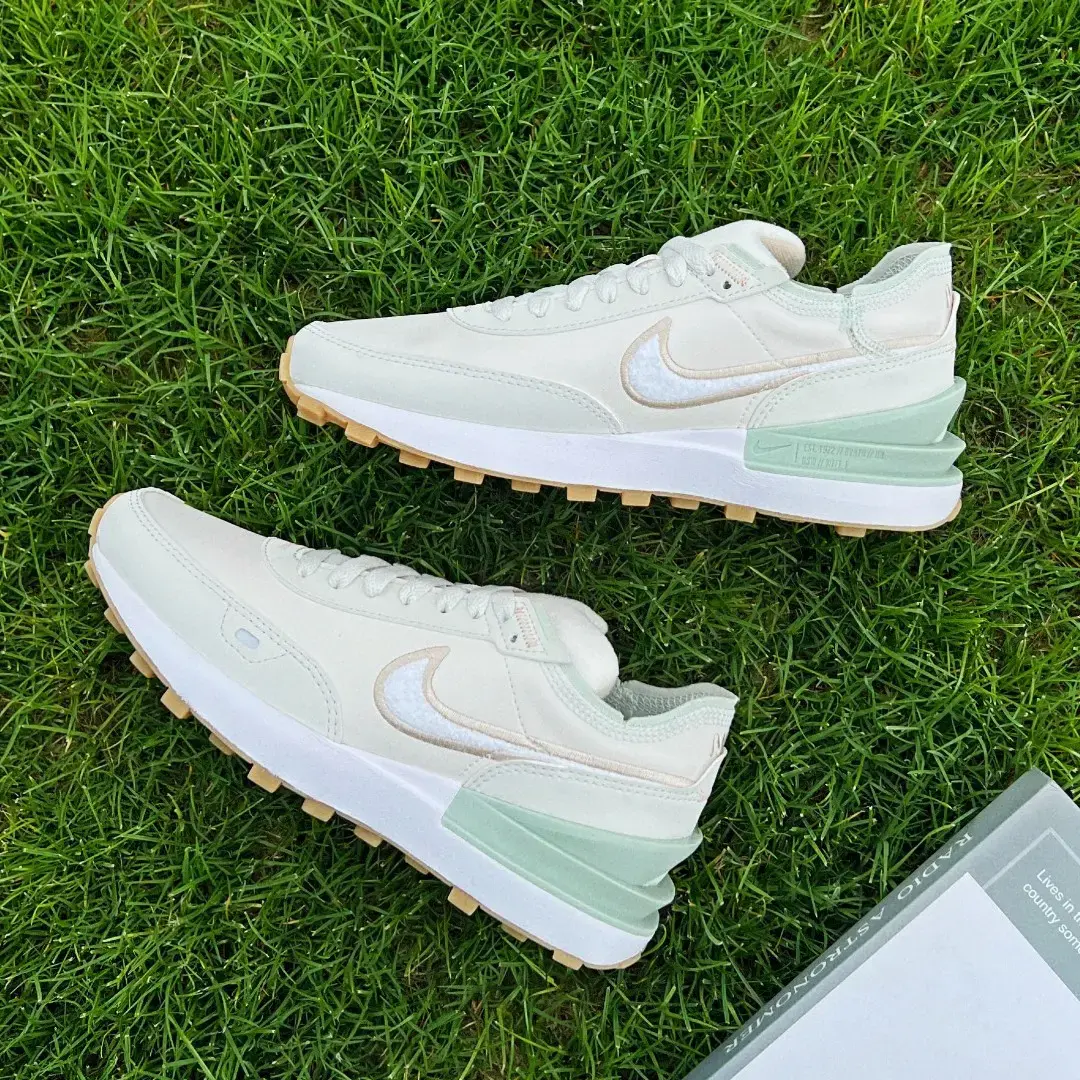 【宇露优选断码】36.5码Nike女款低帮华夫鞋灰棕DR9502-001