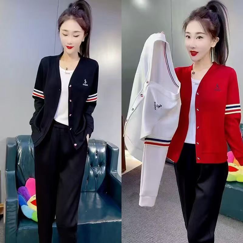 【高品质】2024新款女时尚气质休闲百搭撞色条纹长袖针织开衫上衣