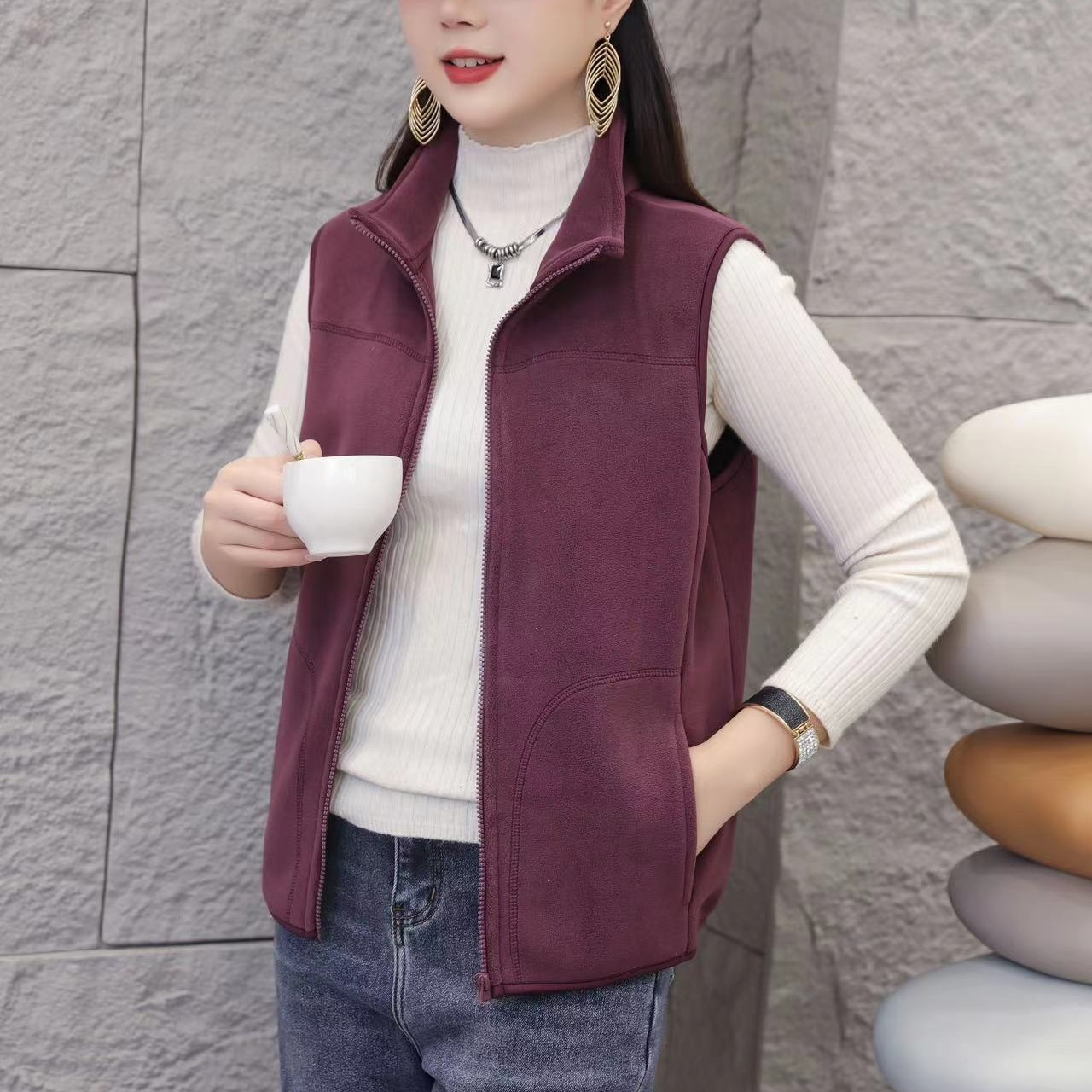 秋冬新款女士时尚双面奥利绒马甲休闲百搭外穿内搭马夹中老年女装