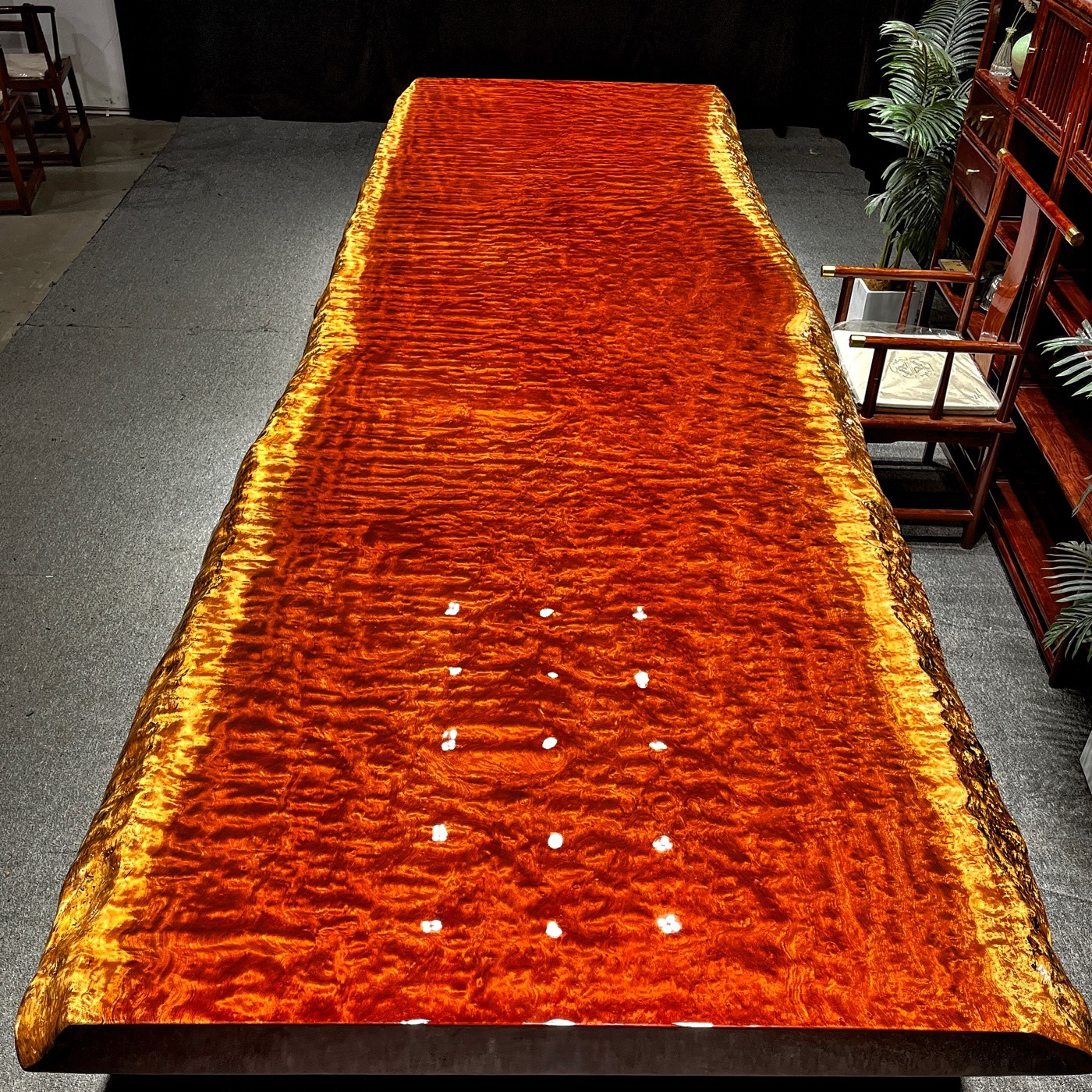 巴花大板  倒盖自然边 475*141/147*12 咨询客服更优惠