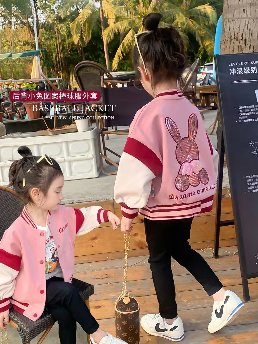 女童外套春秋2025新款小童装时髦洋气儿童秋季棒球服宝宝秋装上衣