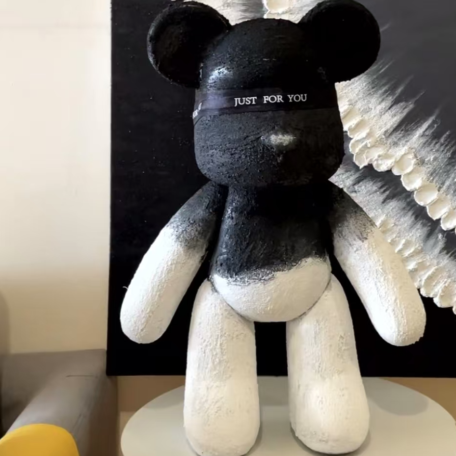 80厘米白金精品时尚大号潮玩摆件以直播间实物为准