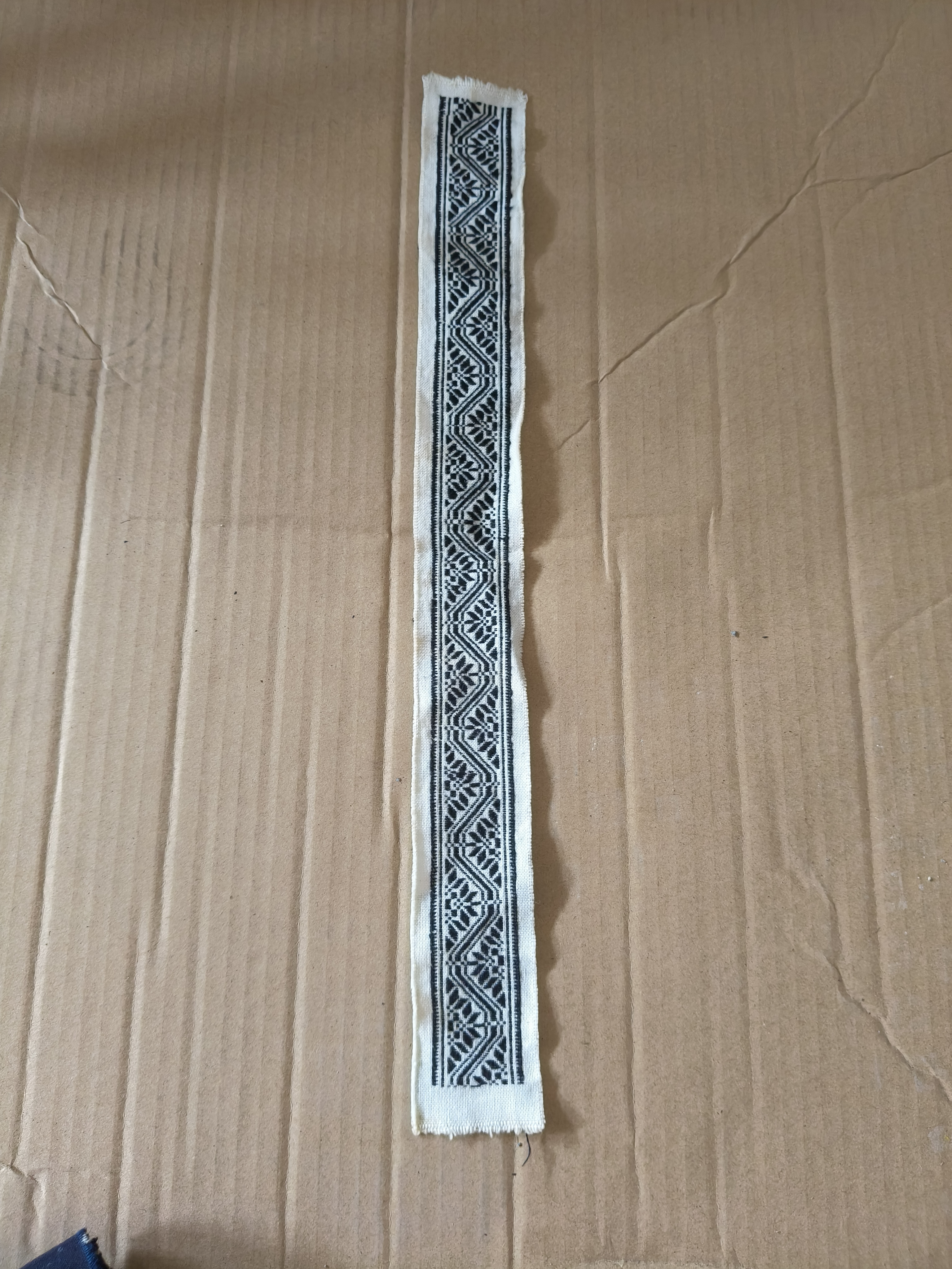 手工刺绣花边，满百包邮