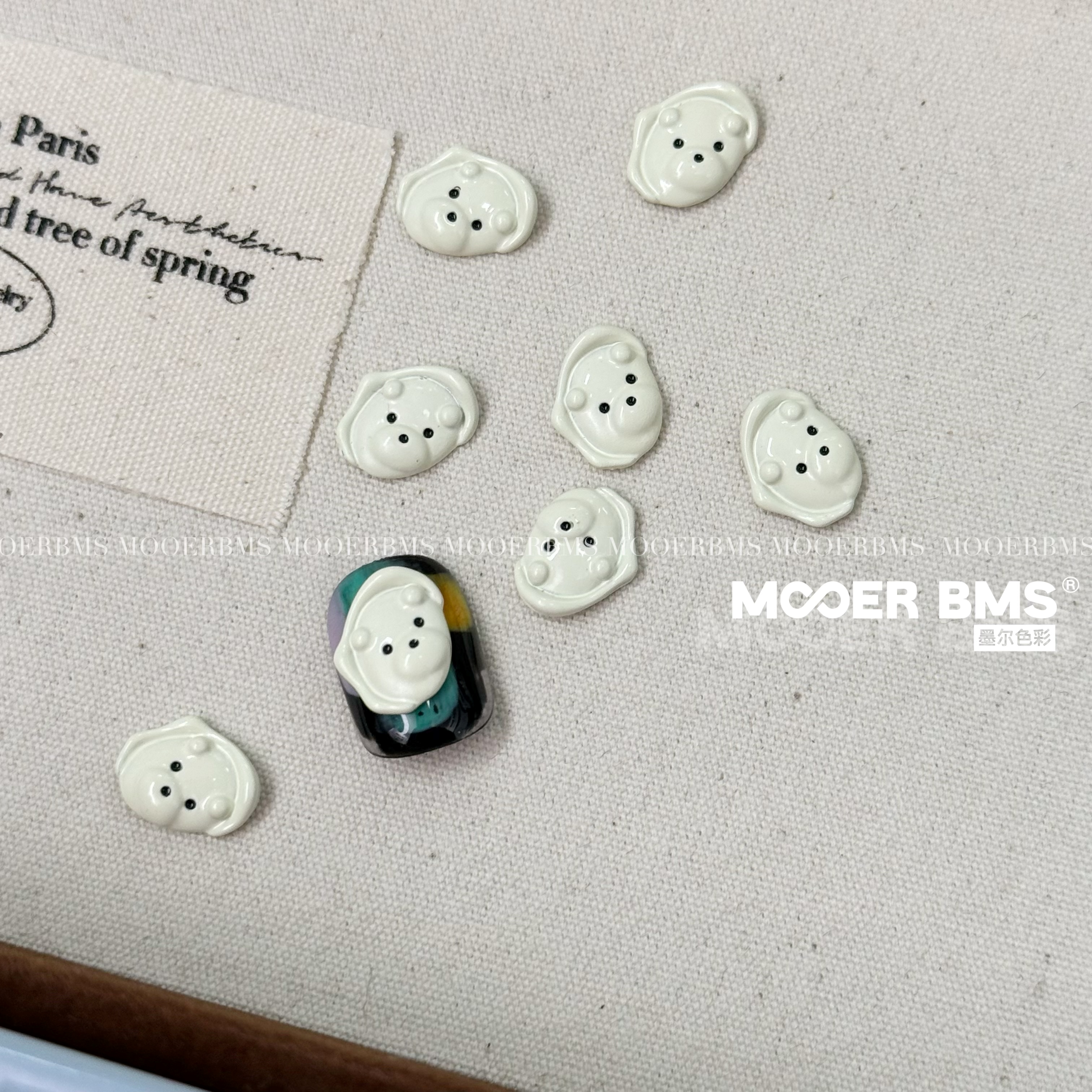 MORE ART 韩系风不规则白色印章小熊5颗装8*10mm美甲饰品素材配饰