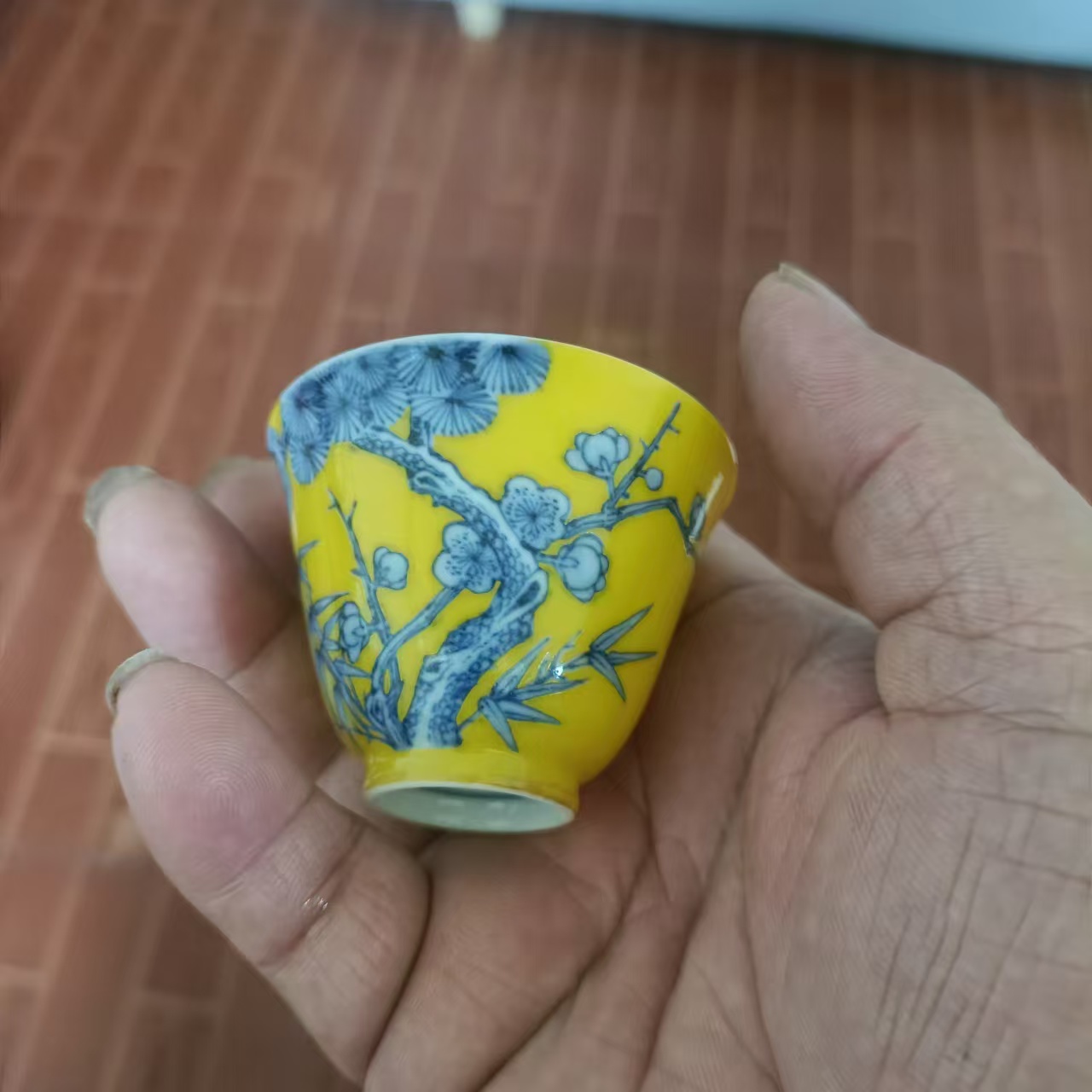 粉彩留白青花单杯