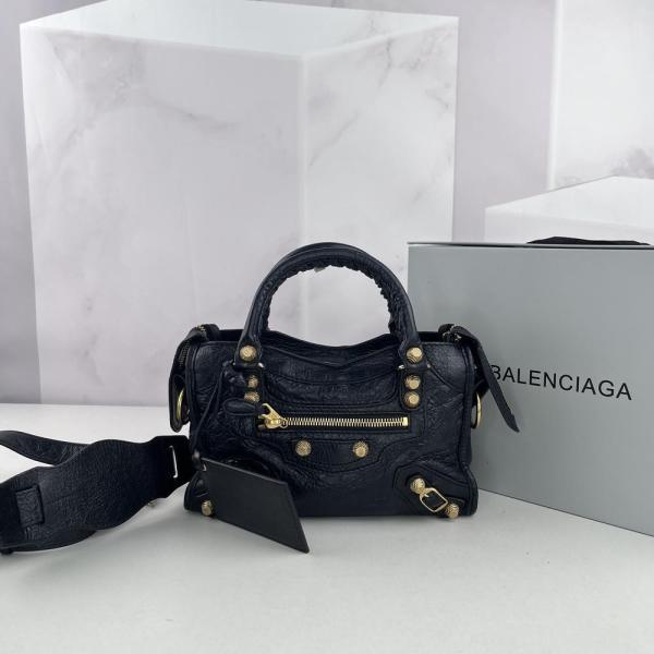 95新/巴黎世家/妃鱼/橙子精选/箱包/市场价18500/240725CZ0021