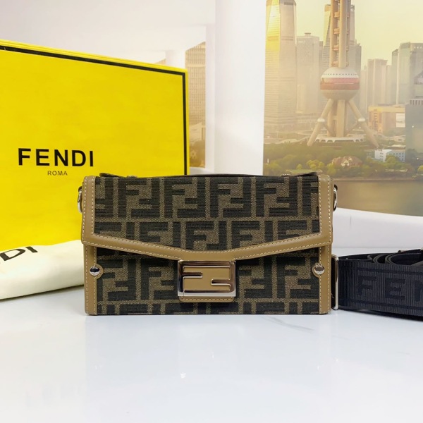 95新/芬迪/妃鱼/橙子精选/包包/市场价36000/240819CZ0037