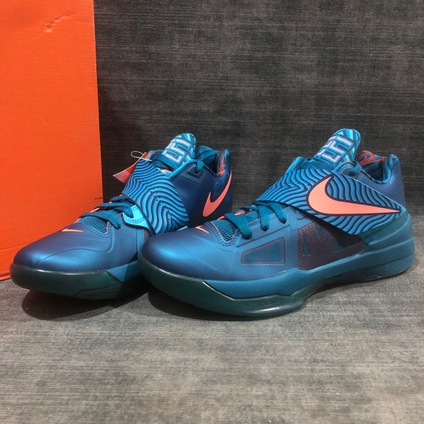 zf 42.5码/杜兰特 KD4 Year Of The Dragon 龙年限定 全新 带原盒