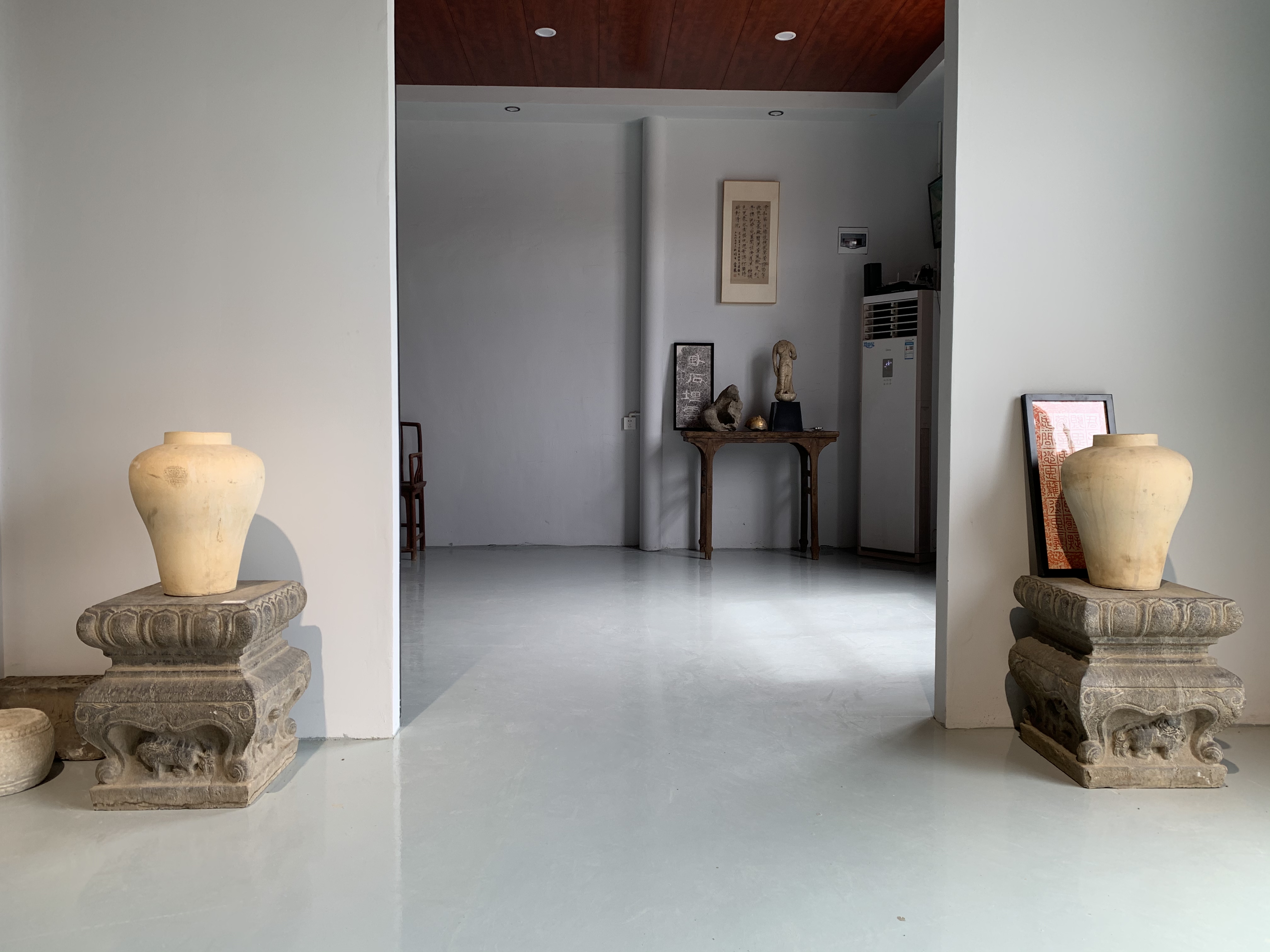 三弯如意腿足莲花座一对