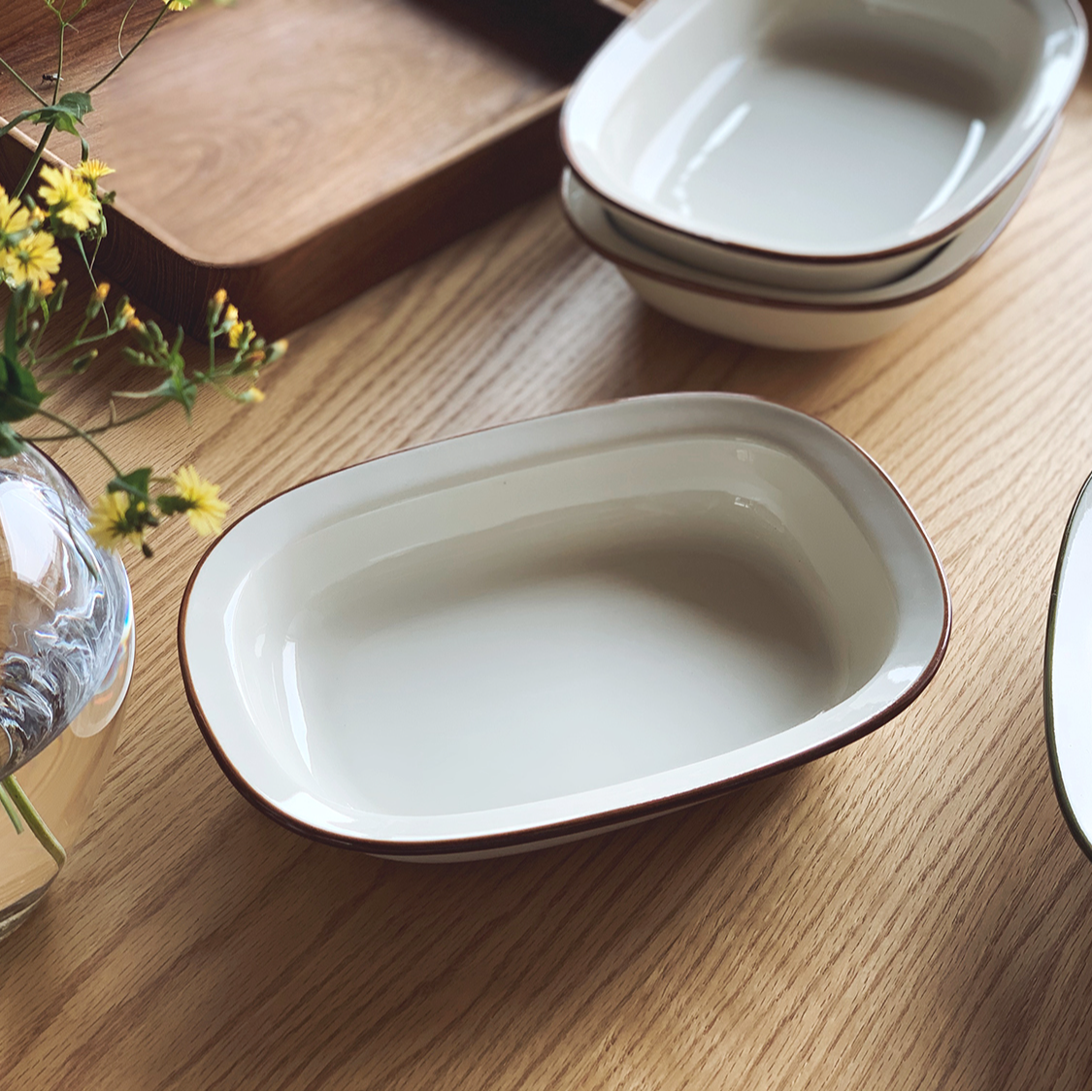 【瑕疵】Camus say 9.3英寸手绘宽边椭圆深盘-棕边 24.3×18×4.3cm