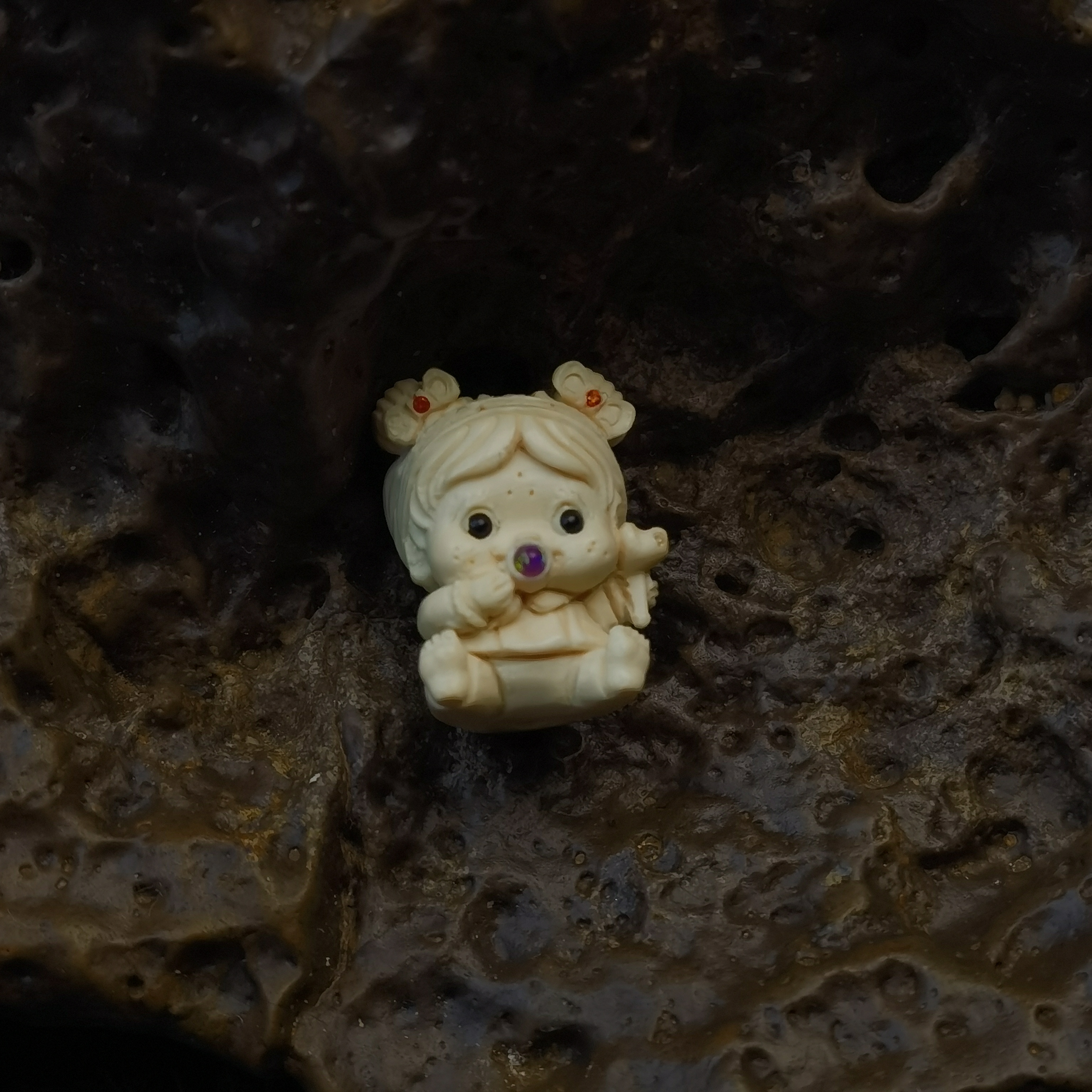 【熊宝】猛犸牙爱心蒙奇奇文玩配饰单珠提溜吊坠背云