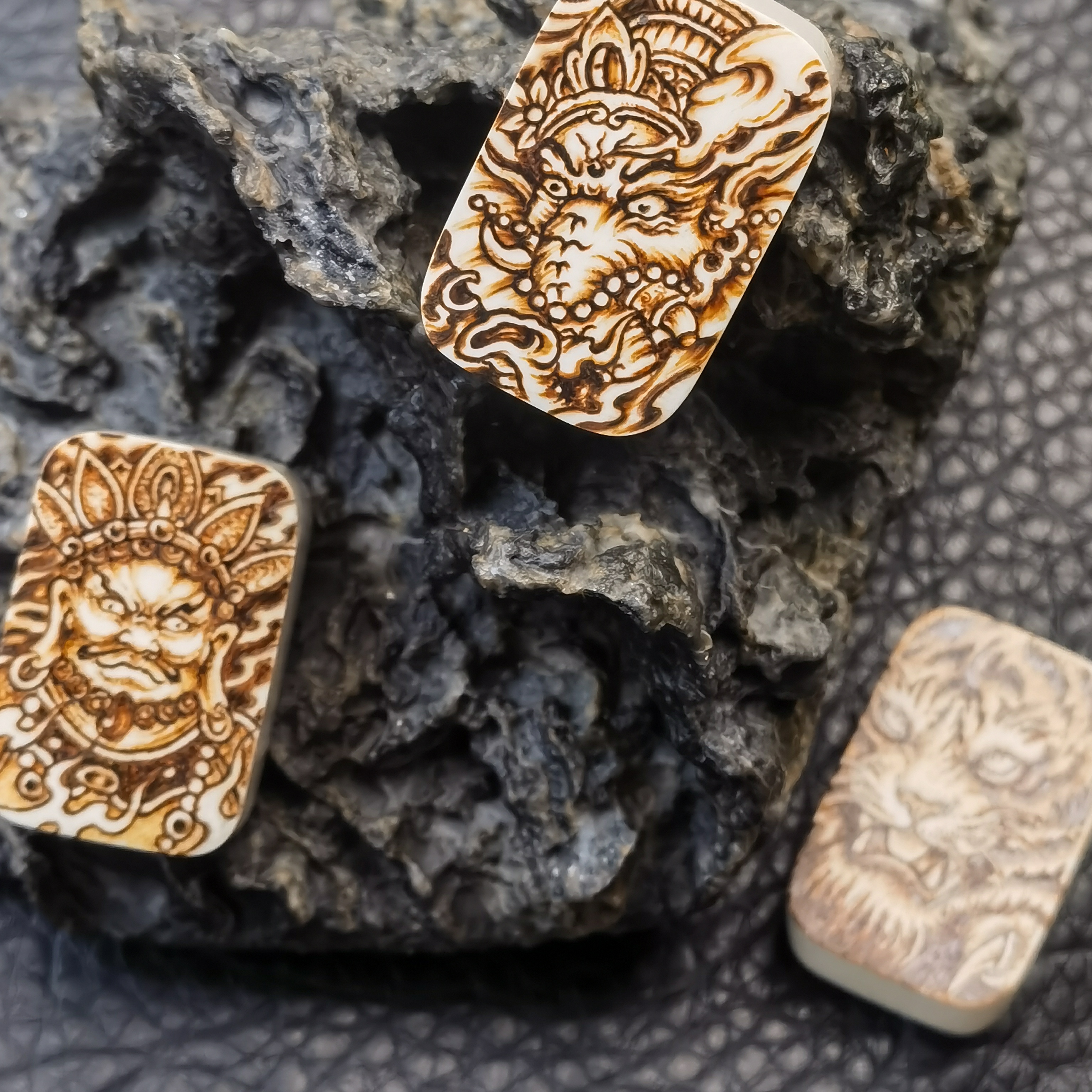 【熊宝】猛犸牙烙画牌子文玩配饰单珠提溜吊坠背云