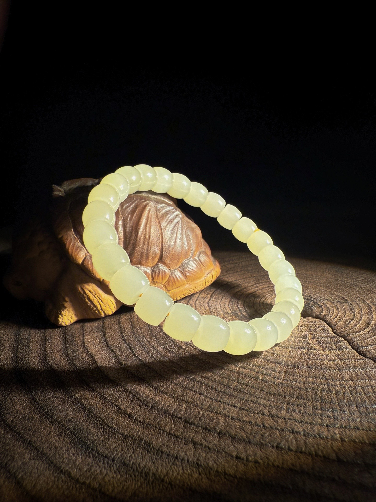 【卞玉坊】和田玉卡8老型手串黄冰底