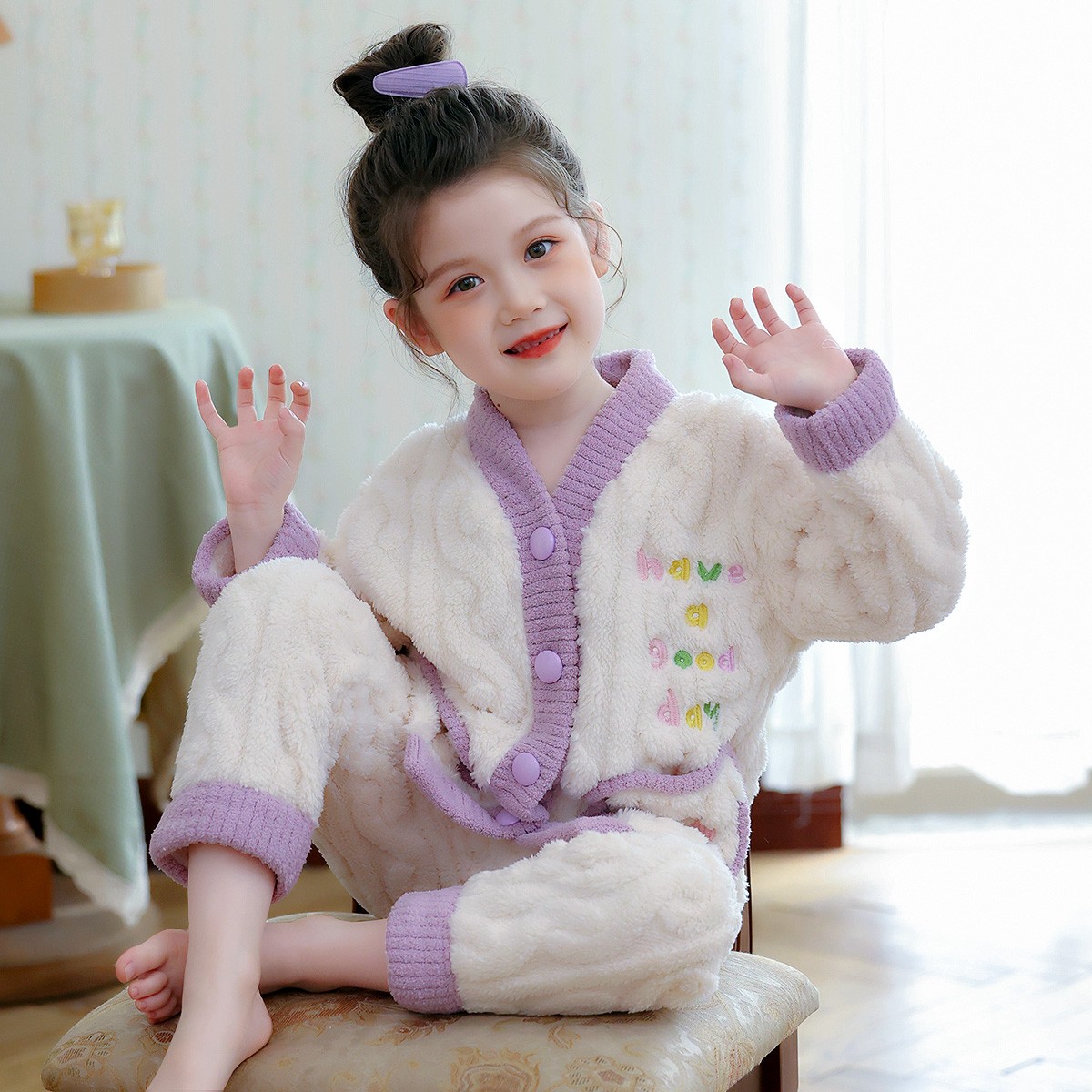 儿童睡衣法兰绒秋冬季女童珊瑚绒加厚女孩洋气宝宝保暖家居服套装