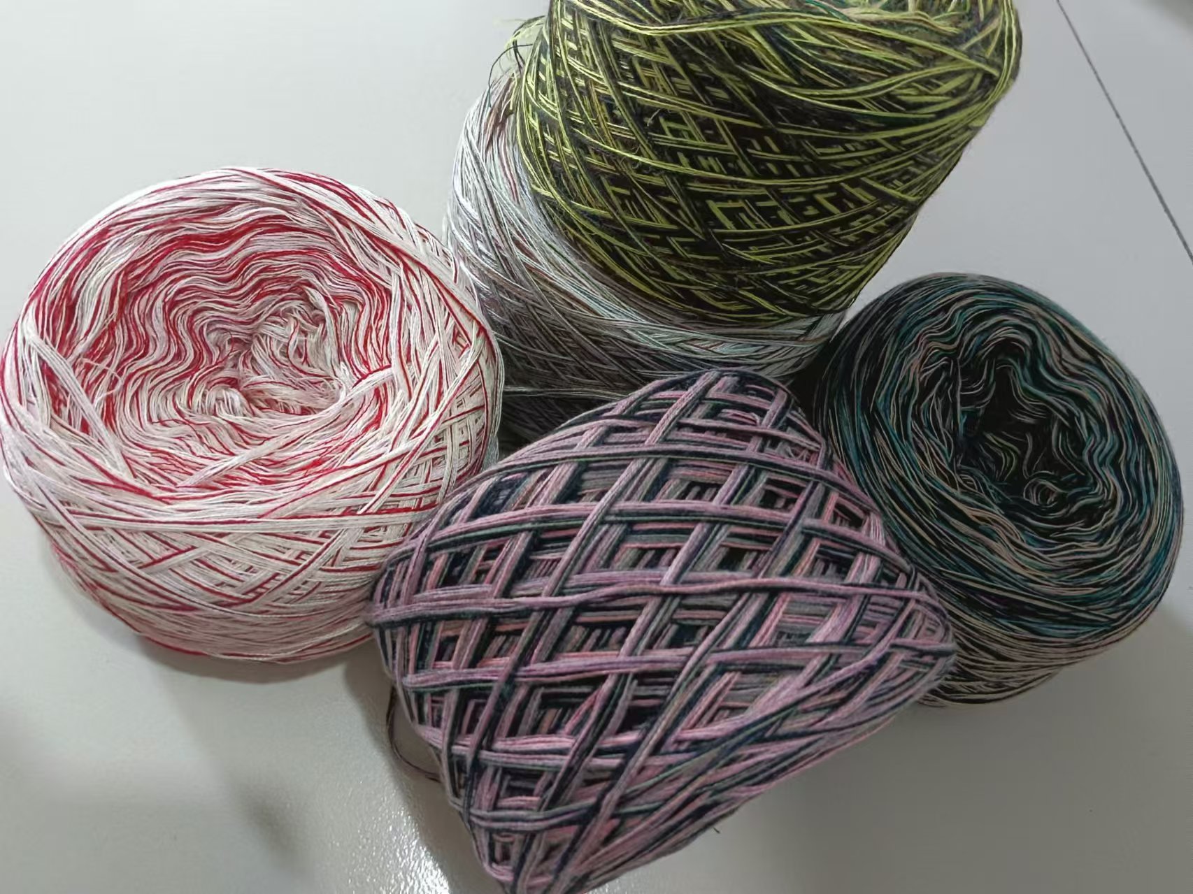 编织线颜色随机一团