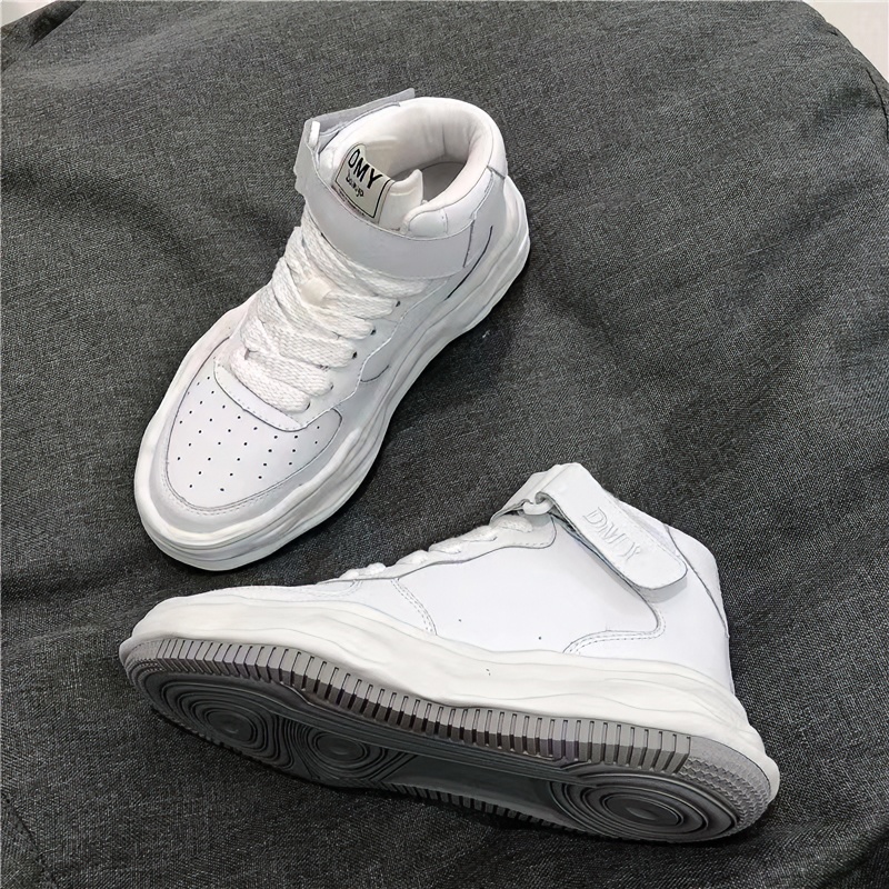 潮流高帮百搭运动鞋