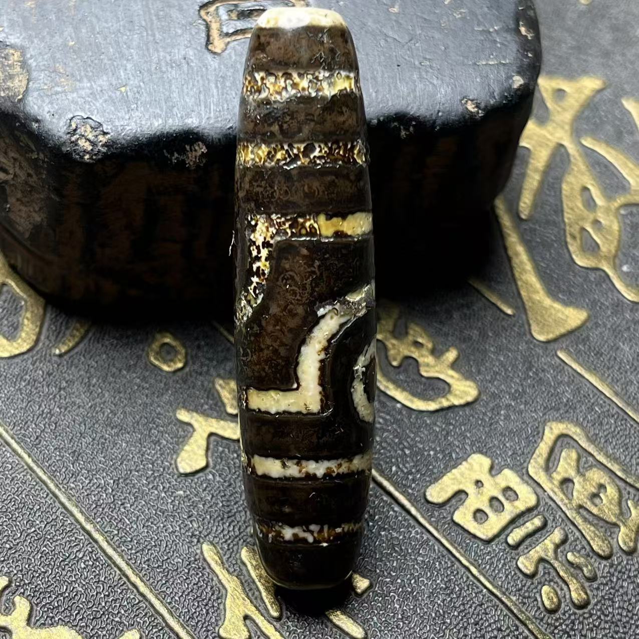 藏传珠珠回流钙化两眼珠珠