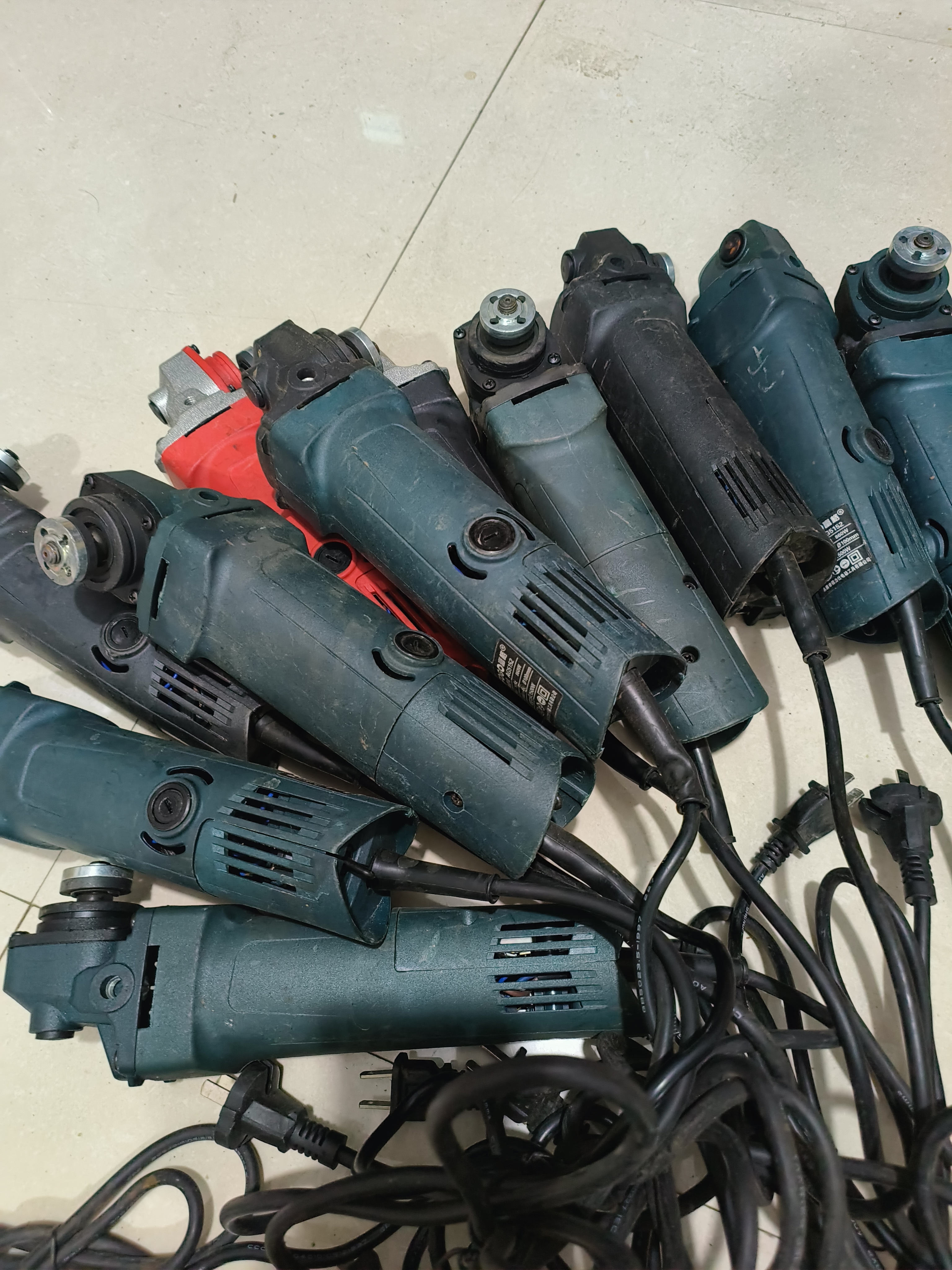 库存角磨机（旧裸机介意的不要拍）