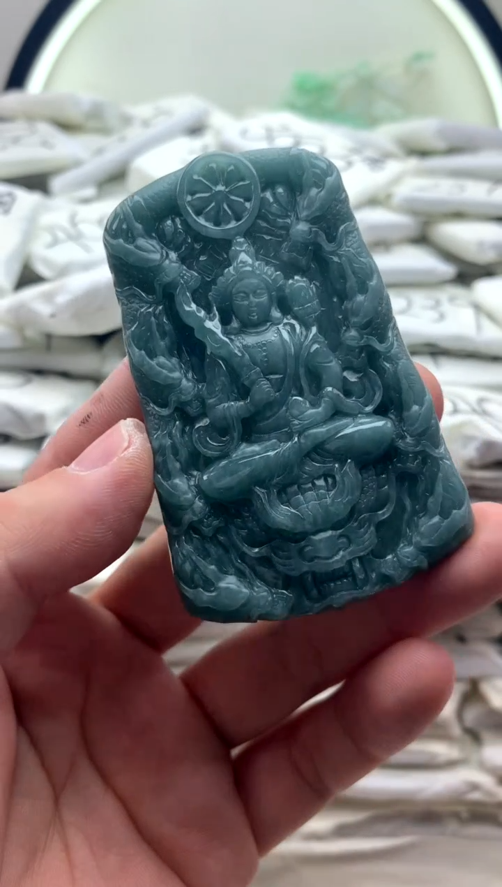 【闪购商品】翡翠颈饰未镶嵌虚空藏