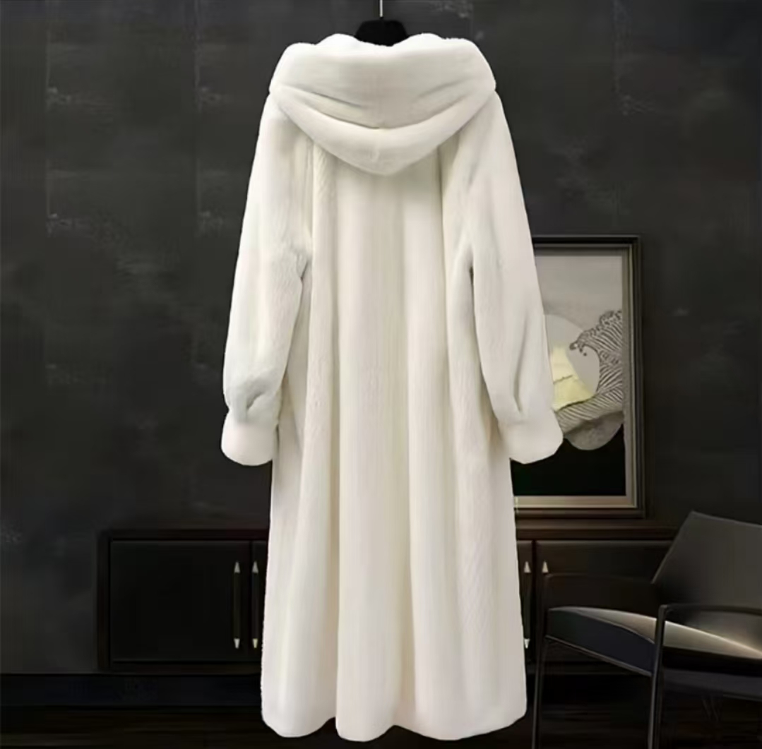 新款连帽皮毛一体欧貂绒长款高端气质宽松百搭外套