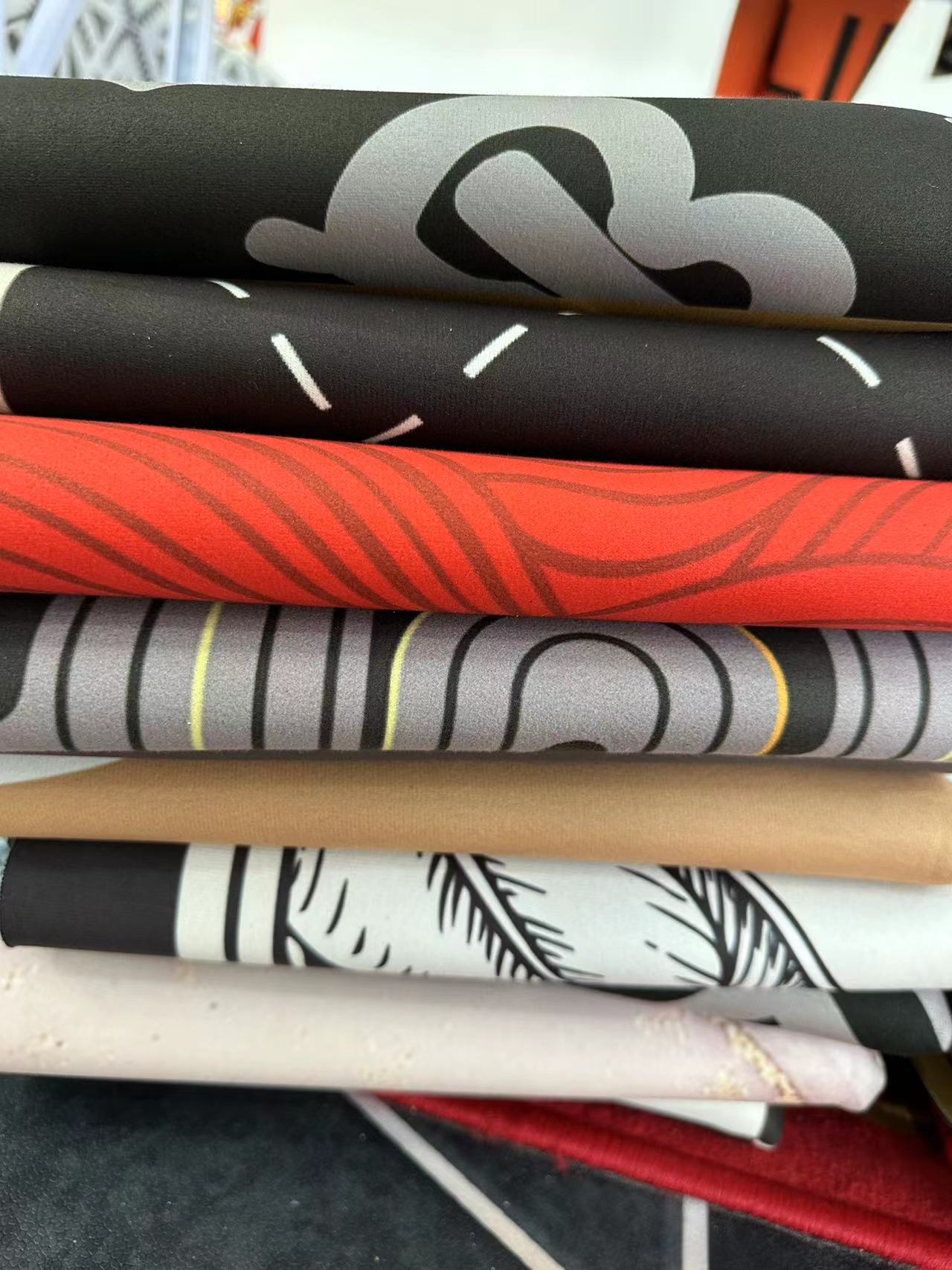 硅藻泥吸水地垫图案随机一张