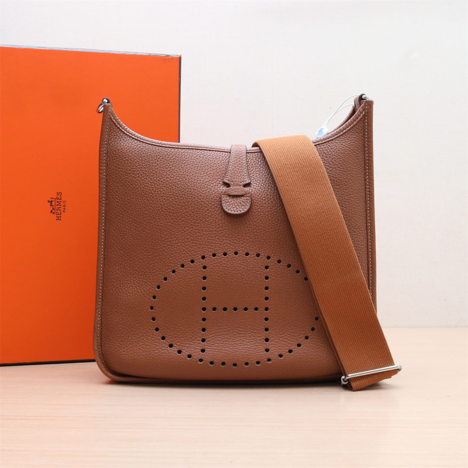 99新 Hermes/爱马仕 -260小花攀攀EvelyneSellier29金棕TC皮D刻包