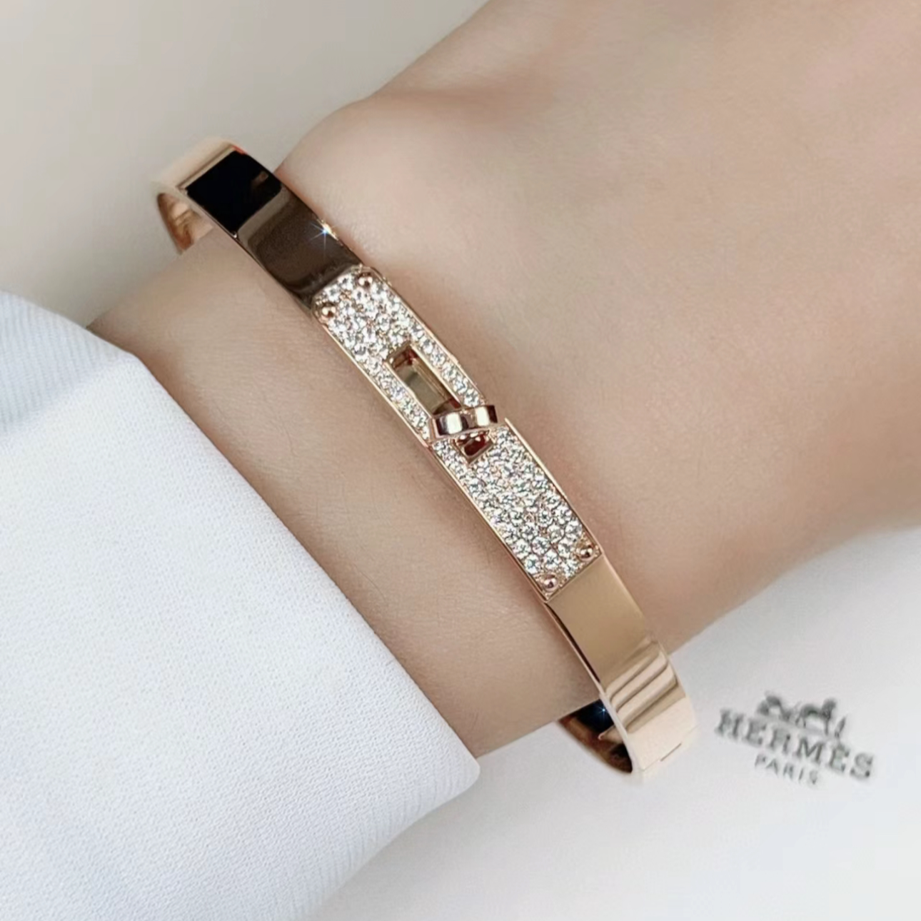 99新 Hermes/爱马仕 小花6珊 Kelly 手镯 半钻 玫瑰金 ST码