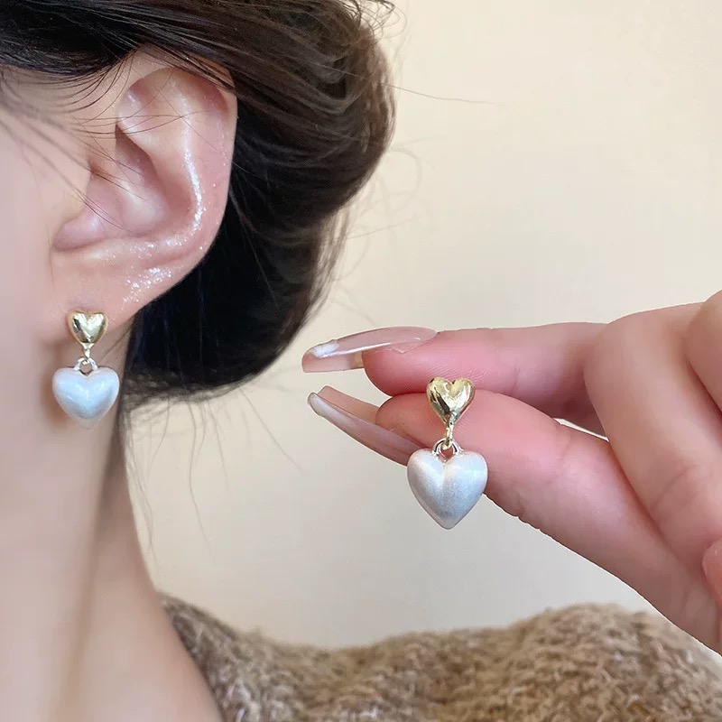 铜合金耳饰 双爱心耳环新款高级感轻奢小众设计耳钉A128