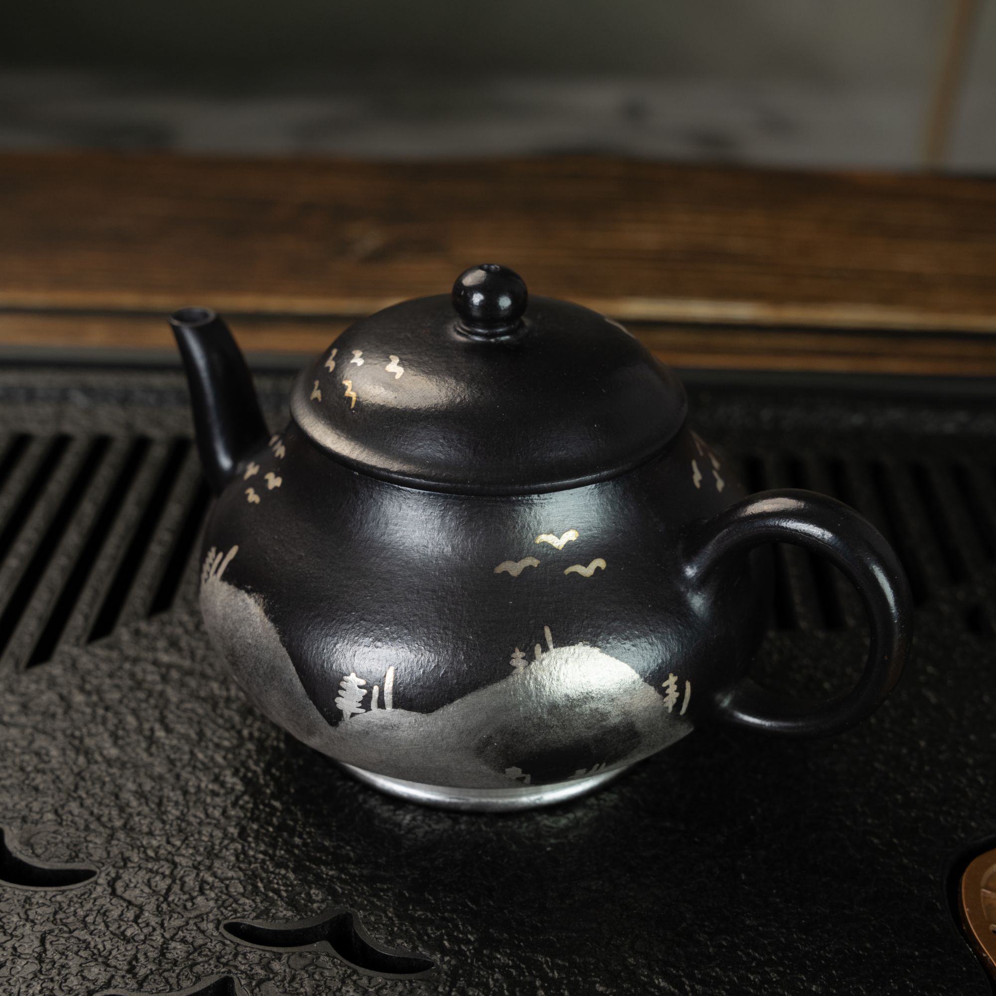 ZSMT-2114宜兴紫砂原矿手工壶大红袍雾灰描金秋水雁飞东南150cc