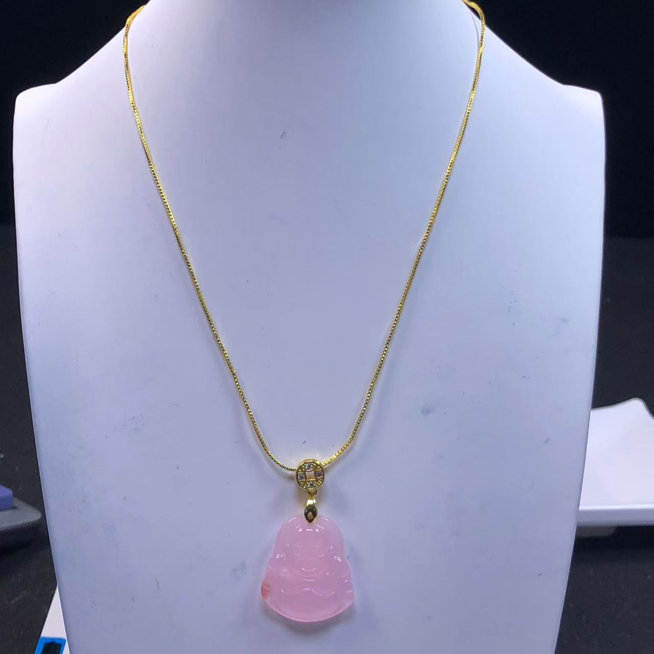 佛公桃花粉吊坠发一个 随机L18