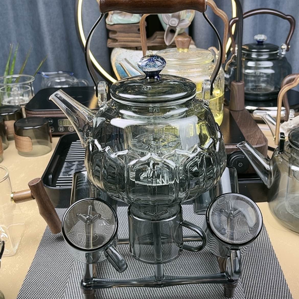 【闪购商品】玻璃1