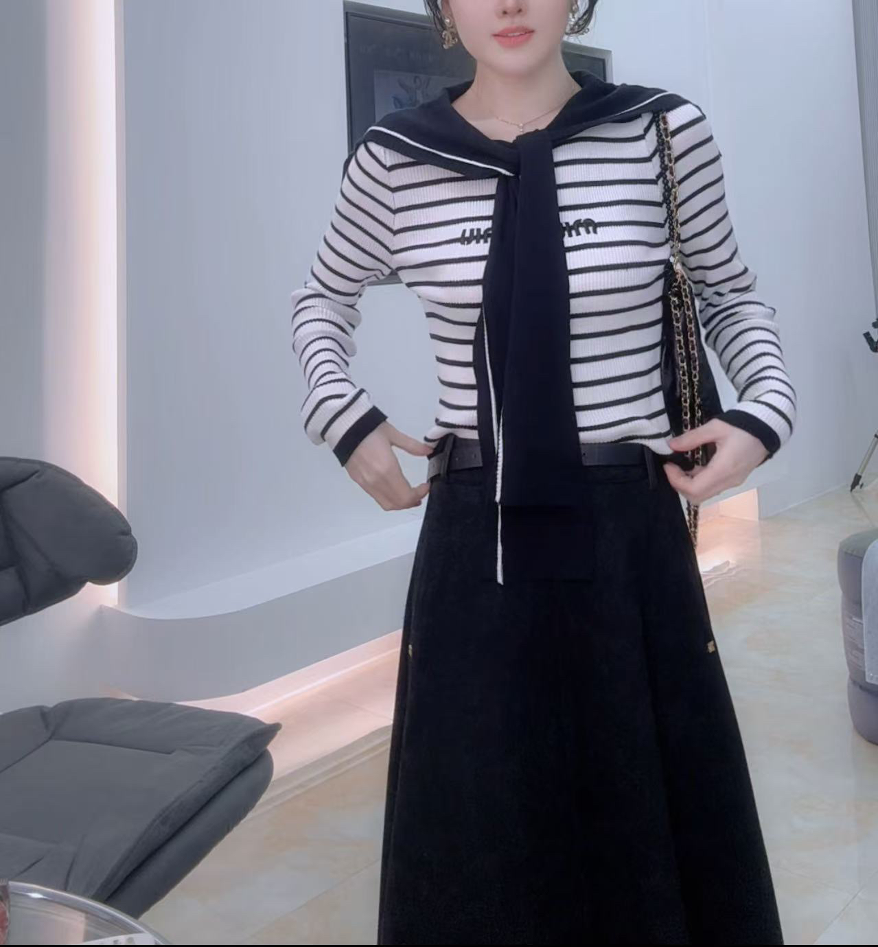 E'VAN【条纹海军】减领条纹海军领气质长袖时尚针织衫-不能机洗