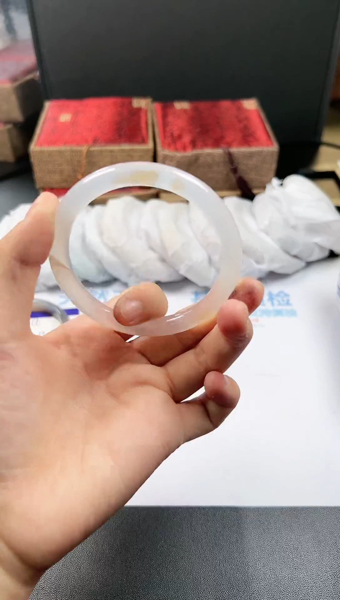 【闪购商品】石英质玉手镯未镶嵌117