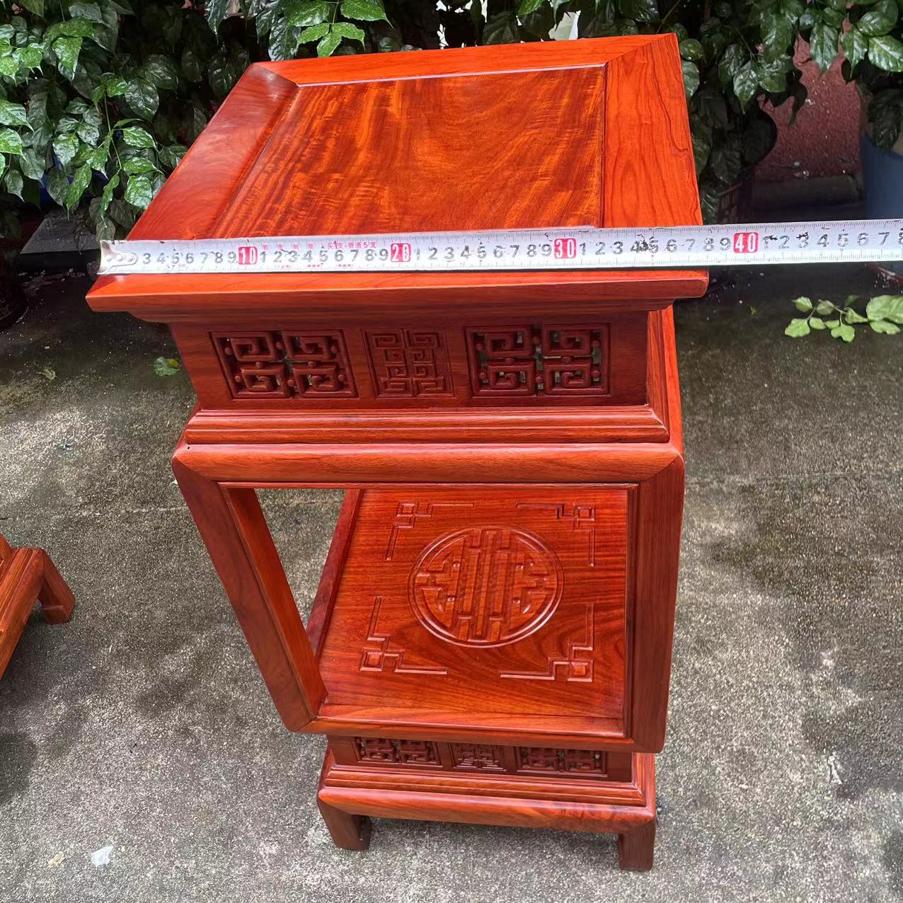 缅花实木灯笼花架单个38x38X80