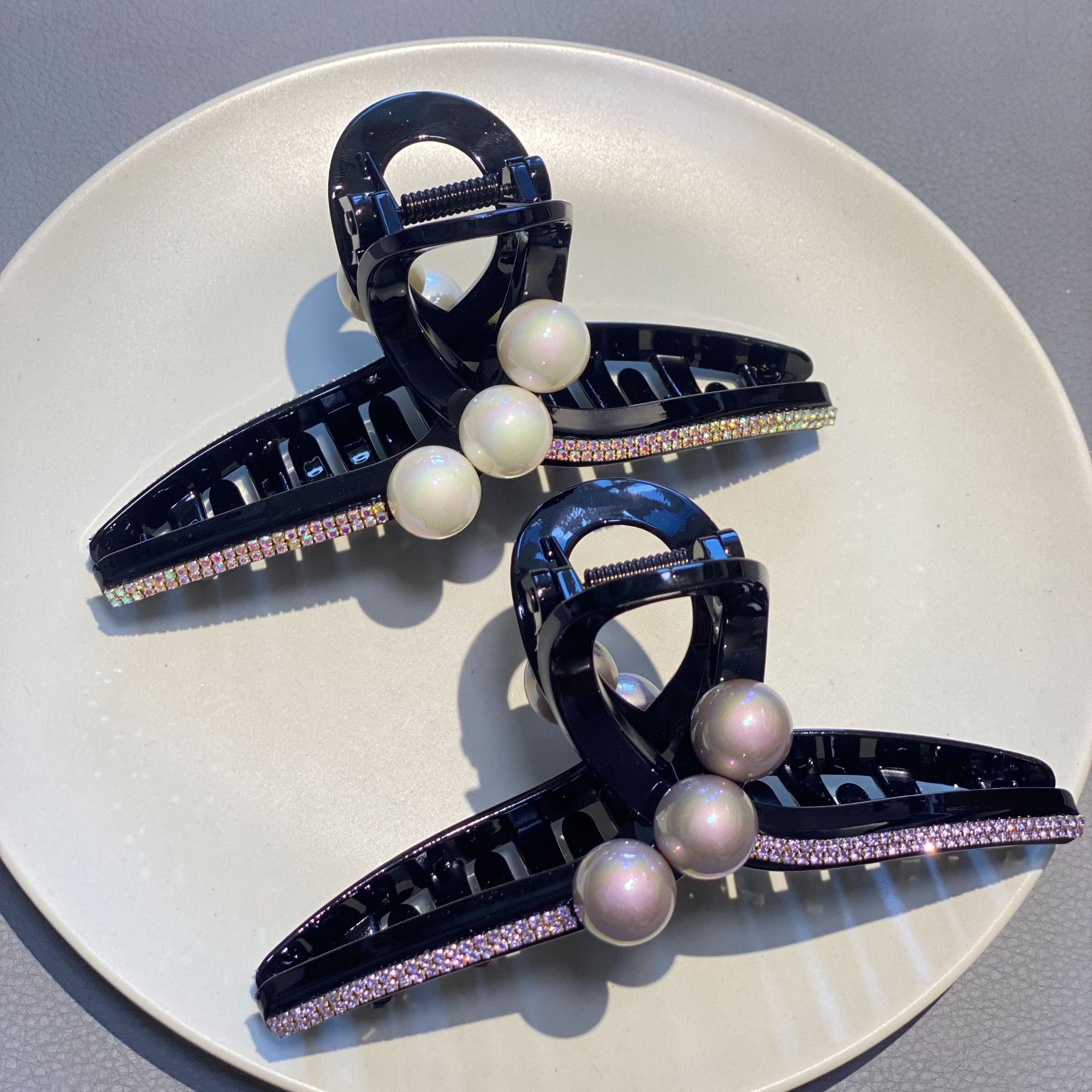 【珍珠】韩国新款轻奢满钻美拉德风高级水钻贝珠发夹气质头饰发夹