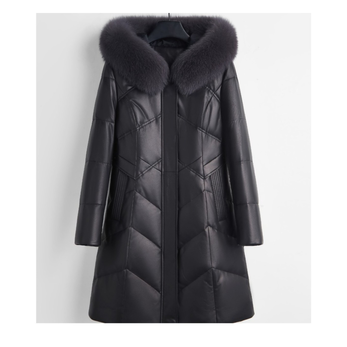 8331海宁冬季狐狸毛领真皮羽绒服白鹅绒加厚大衣女修身绵羊皮皮衣