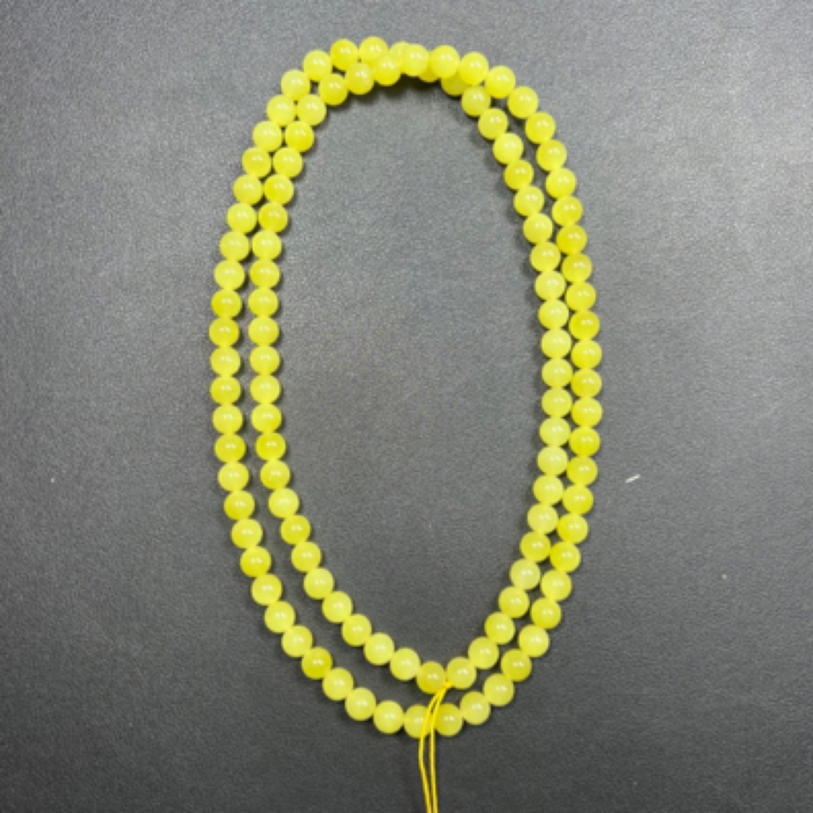 9.5mm108颗新疆和田玉若羌鸡油黄长上等和田玉链子链子